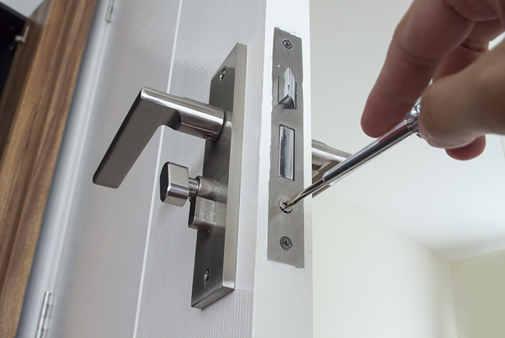 Our local locksmiths are able to repair and install door locks for properties in Archway and the local area.